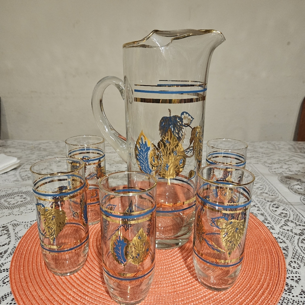 Vtg West Virginia G Glass Pitcher and Tumbler Set with Gold and Blue Leaf Design